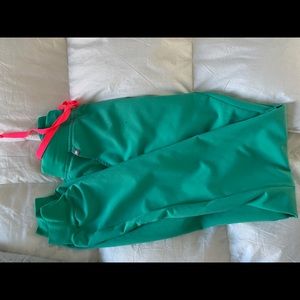 Figs Surgical Green- XS Top and S Tall Joggers
